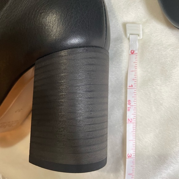 Chloe Leather Carlina Black Ankle Boots 🖤 - Picture 4 of 6